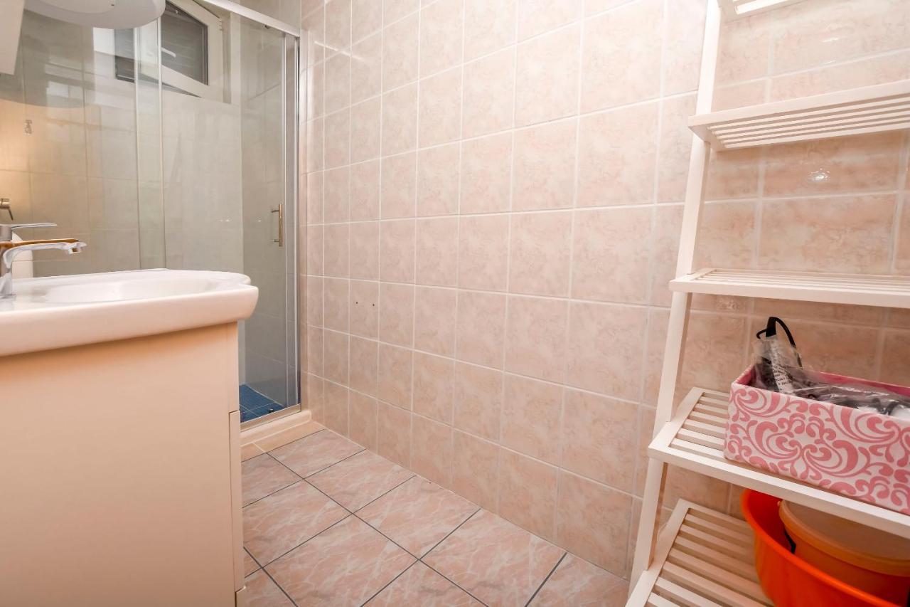 Apartments Ive I Maja Ražanj エクステリア 写真