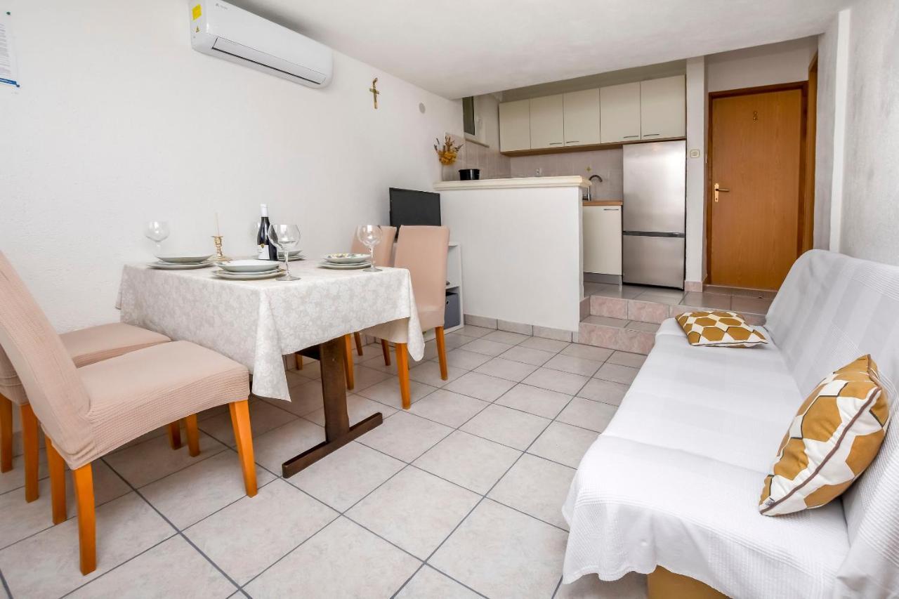 Apartments Ive I Maja Ražanj エクステリア 写真